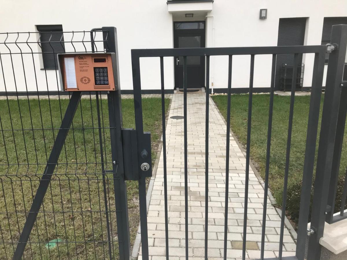 Jada Lakas Apartment Keszthely Exterior photo
