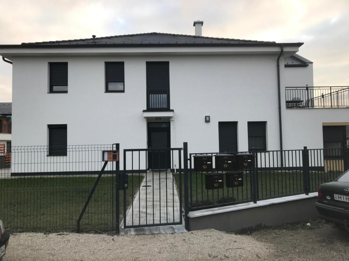 Jada Lakas Apartment Keszthely Exterior photo